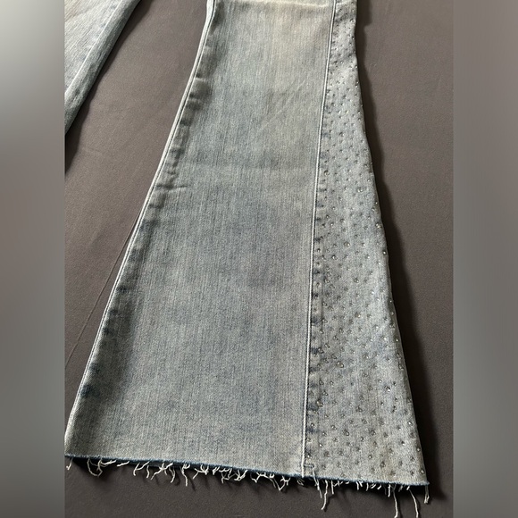 Judy Blue Rhinestone Flare ✨ Extra Stretchy - Picture 2 of 12